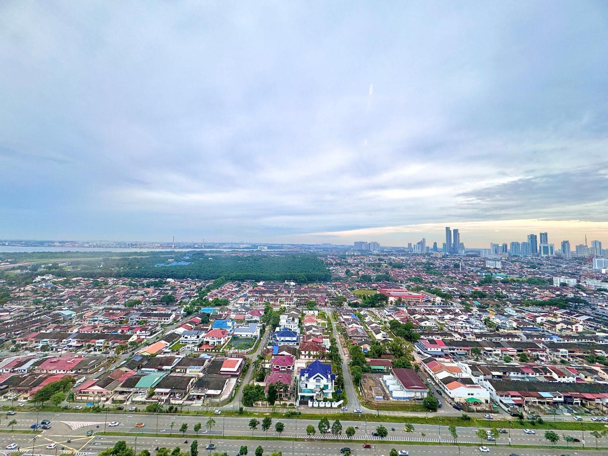 Mosaic Southkey Mid Valley By Luxecocoo Ck Johor Bahru Exterior foto
